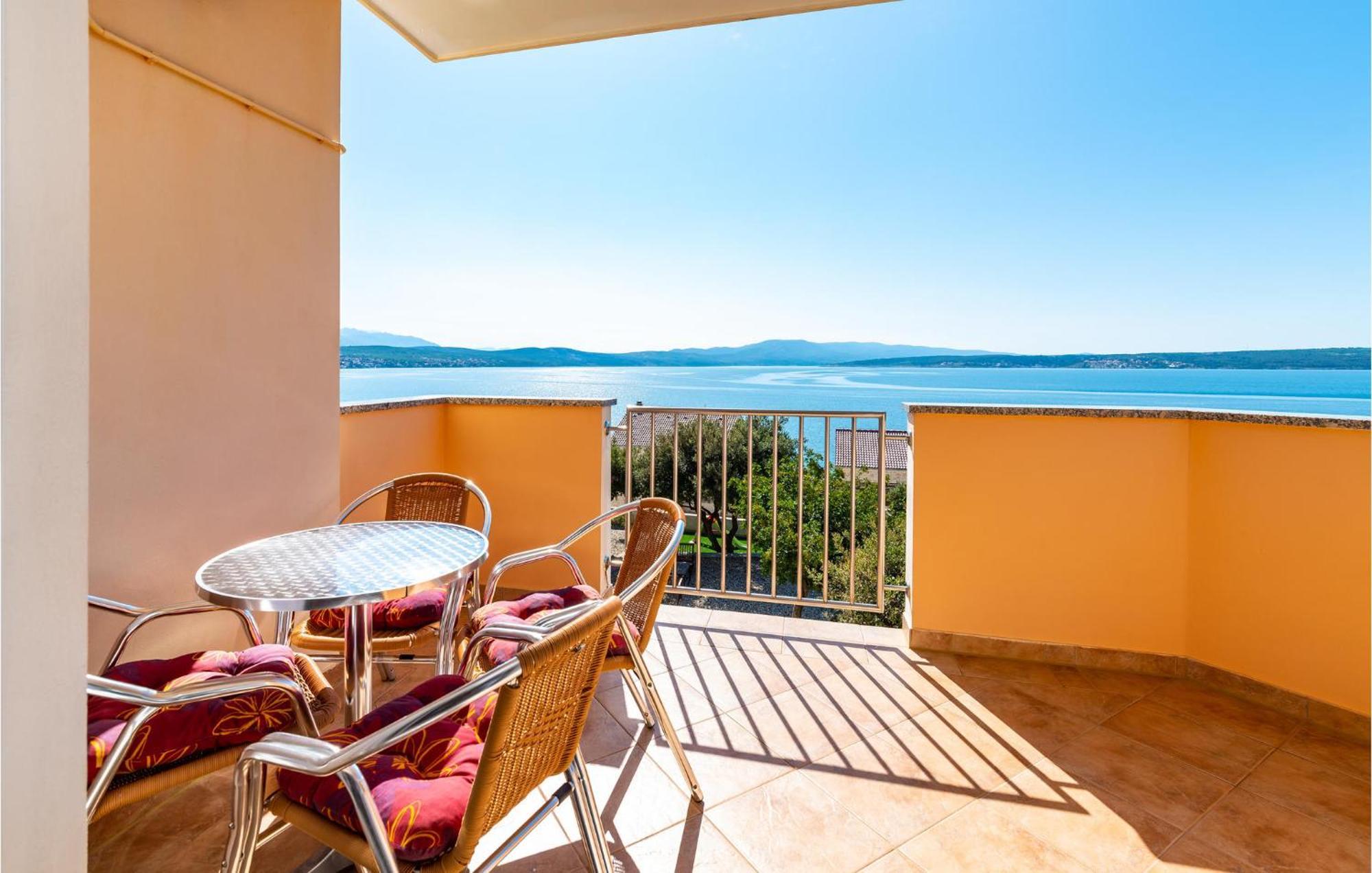Cozy Apartment In Posedarje With House Sea View Экстерьер фото